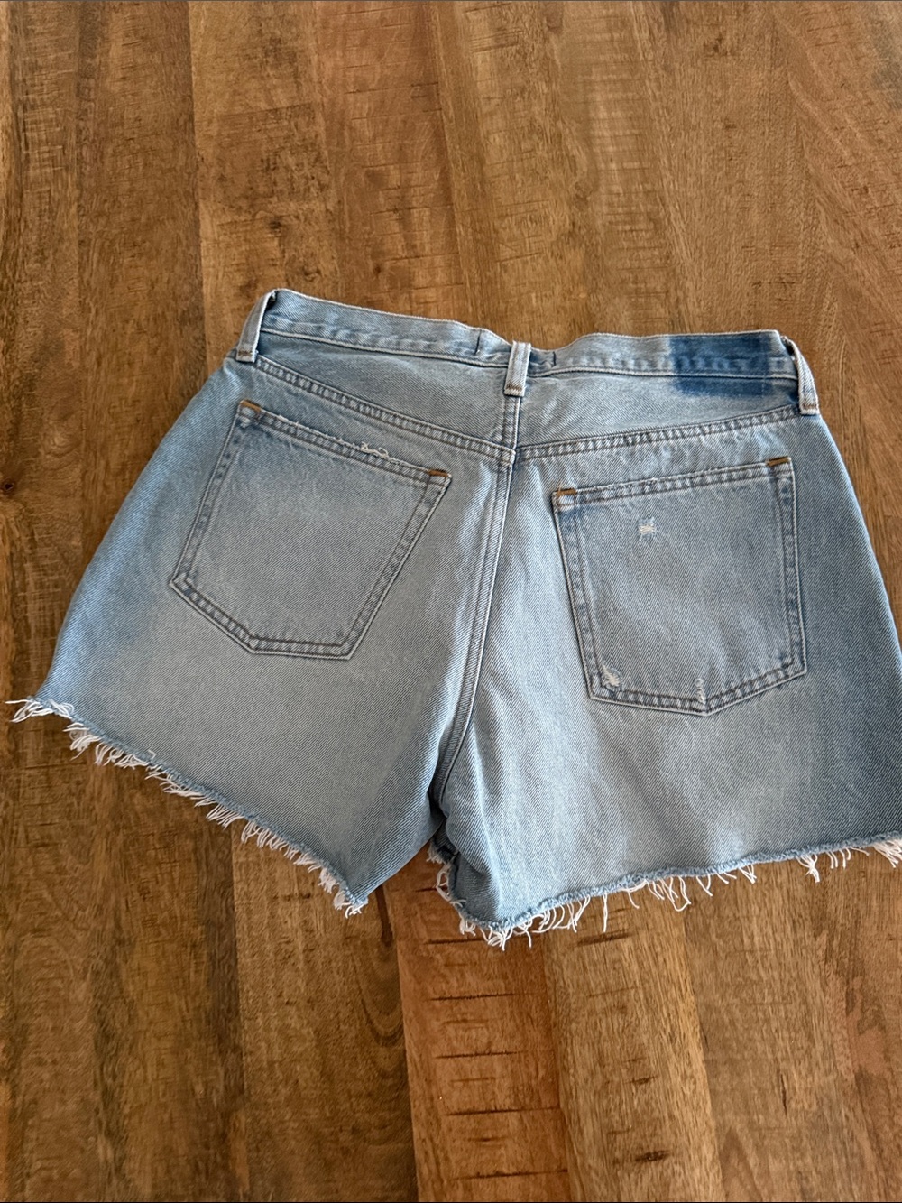 Abercrombie & Fitch Light Blue Distressed Denim Shorts - Picture 3 of 3